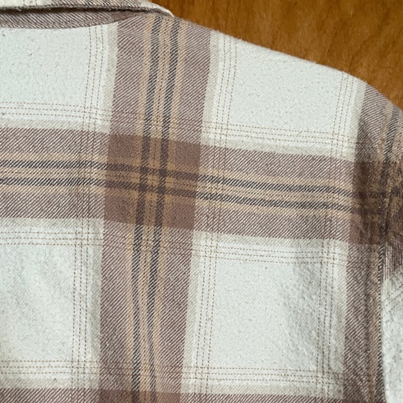 Patagonia Women's Long-Sleeved Organic Cotton Midweight Fjord Flannel Shirt - Picture 4 of 4